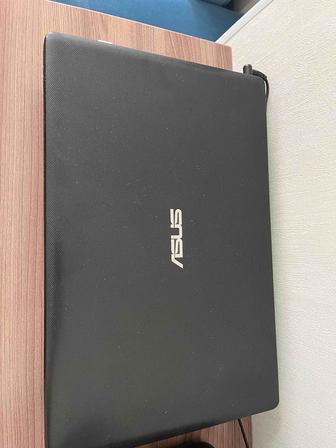 Продам буу ноутбук Asus (Асус) в хорошем состоянии