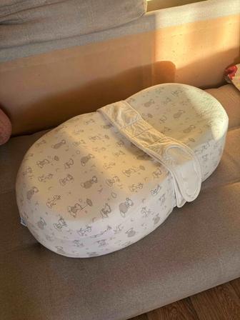 Продам кокон для новорожденных