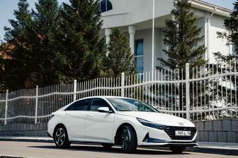 Прокат автомобиля Huindai Elantra. Аренда авто без водителя