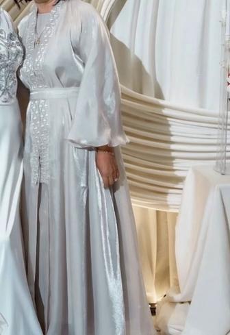 Продам платье с бабайкой.