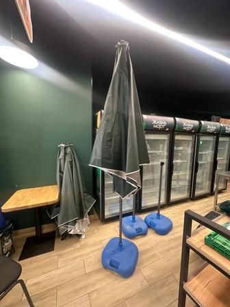 Уличные зонты торговые с основанием 3 шт., б/у