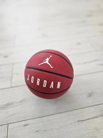 Баскетбольный мяч Jordan