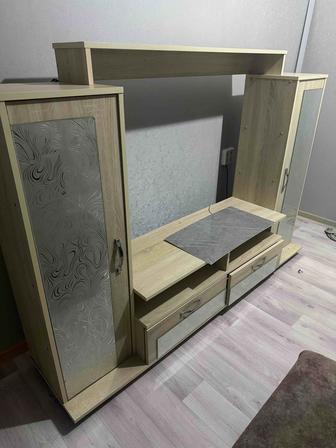 Продам Стенка для телевизора