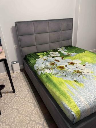 Продам кровать 60.000