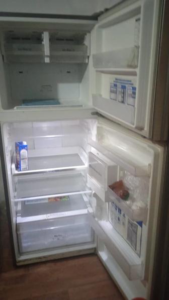 Продам холодильник Самсунг