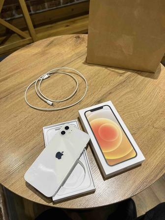 iPhone 12 128 gb White