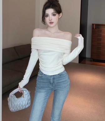 В наличии лонгсливы со скидкой