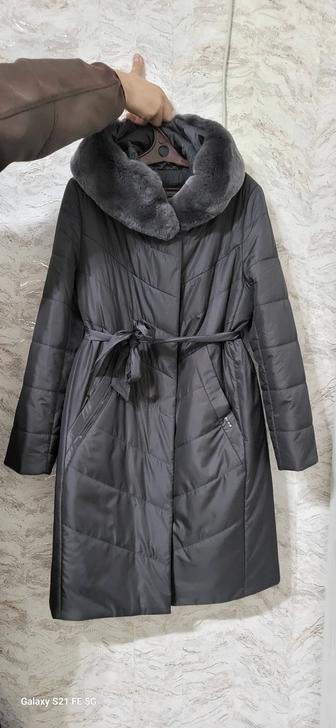 Куртка-пуховик