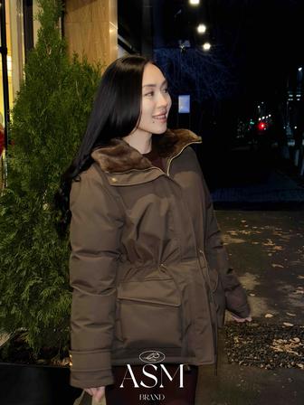 Куртка с норковым воротником