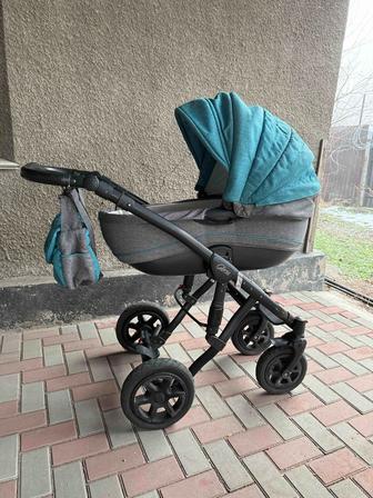Продам детскую коляску