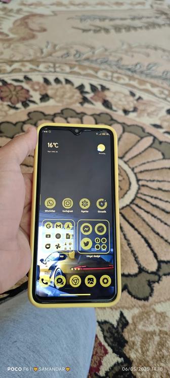 Продам смартфон xiaomi Poco M5