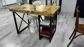 Стол деревянный