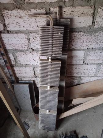 Батарей сатылады отоплениеге 4 штугы бар