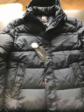 Куртка Пуховик.