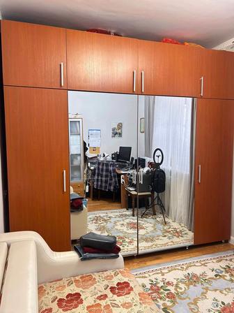 Шкаф распашонка комнатный