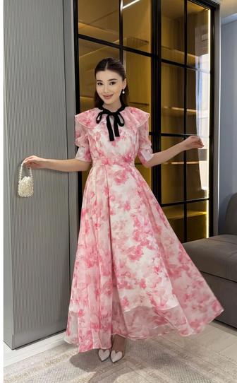 Очень красивое нежное платье