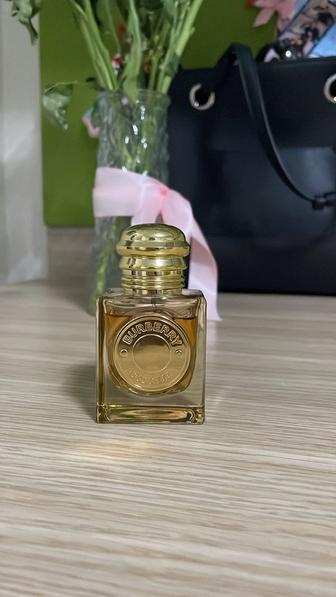 Парфюм Goddes от Burberry 30ml