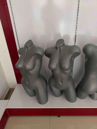 Манекены. Полуманекены