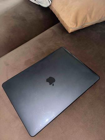 Macbook air m1
