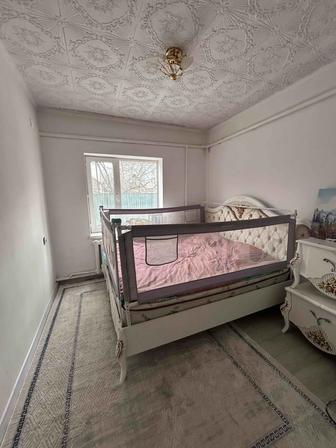 Продам кровать с Детским манежом