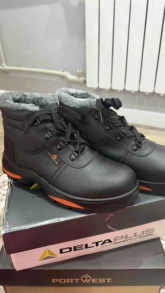 Продам спецобувь по выгодным ценам