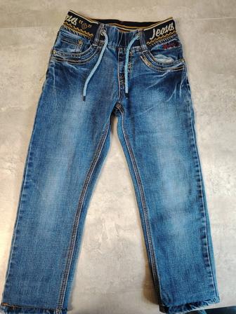 Продам школьные брюки, джинсы на мальчика