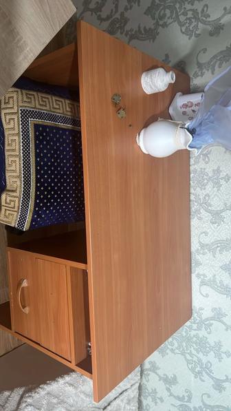 Продать парту