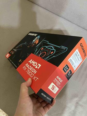 Видеокарта Gigabyte 7800 xt