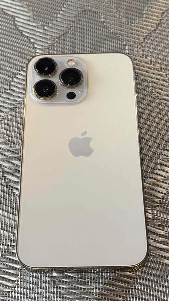 Продам iPhone 13 Pro б/у