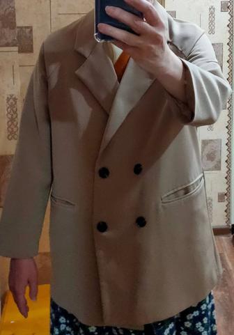 Продается женский пиджак