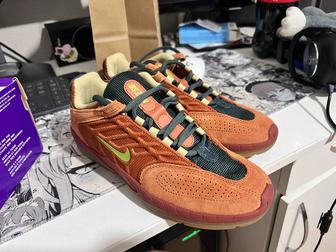 Продам новые кроссовки Nike SB