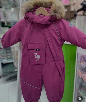 Продам новые зимние комбинезоны по 17500