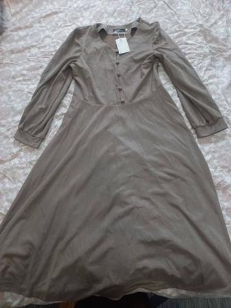 Продам женское платье