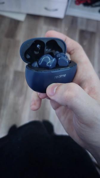 Наушники realme buds t100