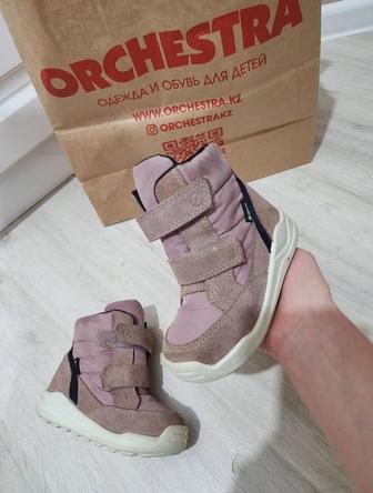 Продам зимние сапожки ECCO 22 тапочки из натуральной шерсти