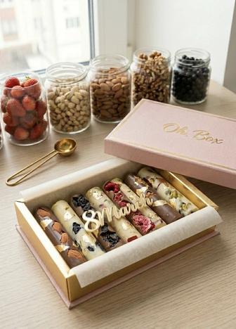 Подарочный набор премиального шоколада ручной работы