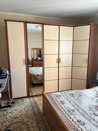 Спальная гарнитура. Скидка будет