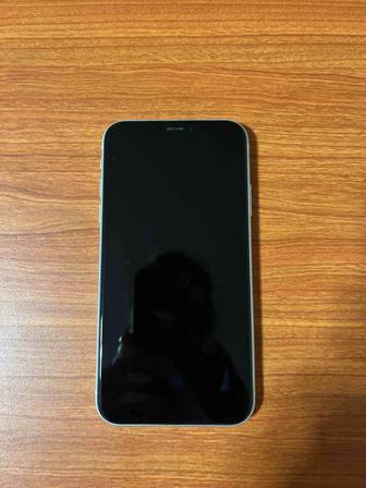Продам IPhone Xr