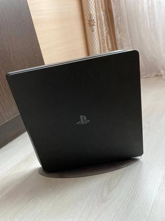 Playstation 4 slim 1tb ssd