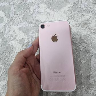 Продам IPhone 7