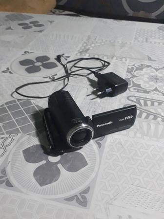 Продаю видеокамеру самсунг