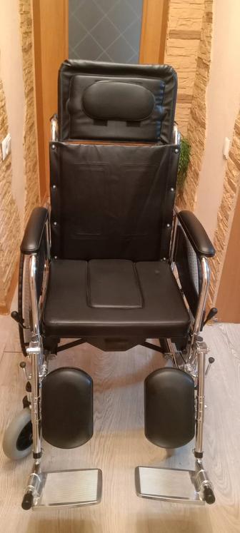 Инвалидное кресло-коляска