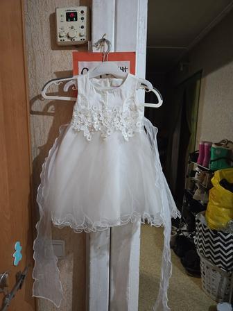 Платье нарядное для девочки