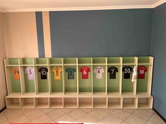 Продаю детские шкафчики