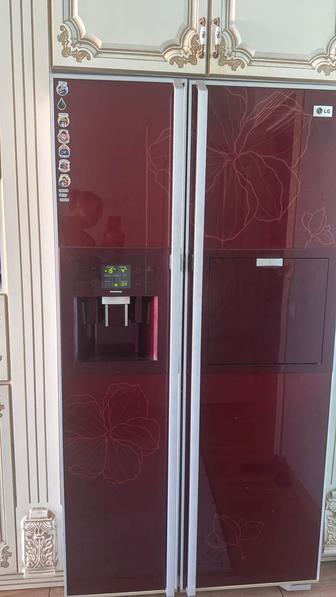Холодильник LG