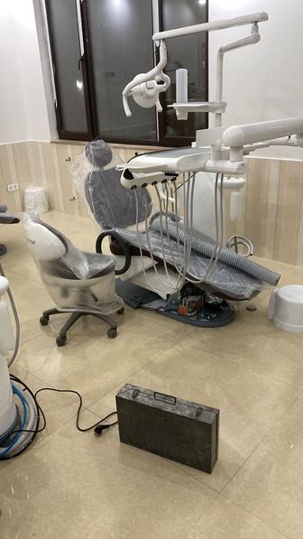 Стоматологическое кресло новое