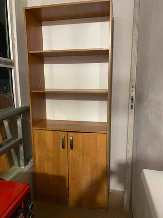 Отдам шкаф