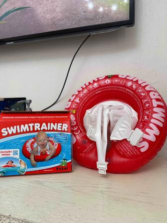 Плавательный круг