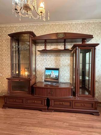 Продается стенка в зал