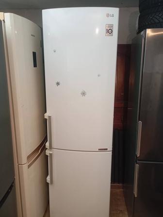 Продам холодильник LG в отличном состоянии. Доставка бесплатно